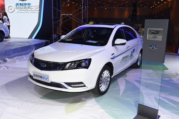 帝豪第四代旗舰版和思域,渴望拥有的小汽车