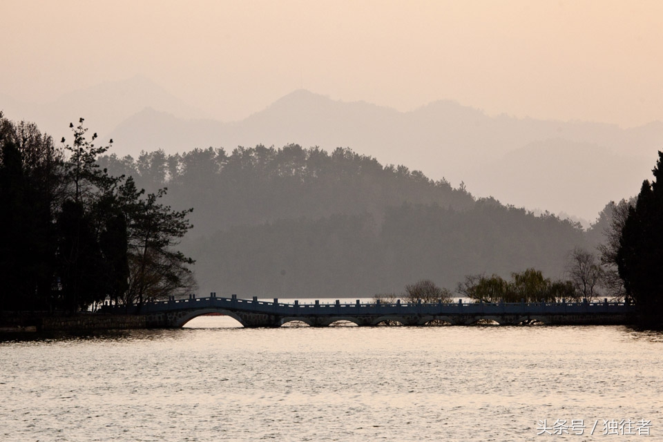 安徽万佛湖简介,千岛湖的美丽风光