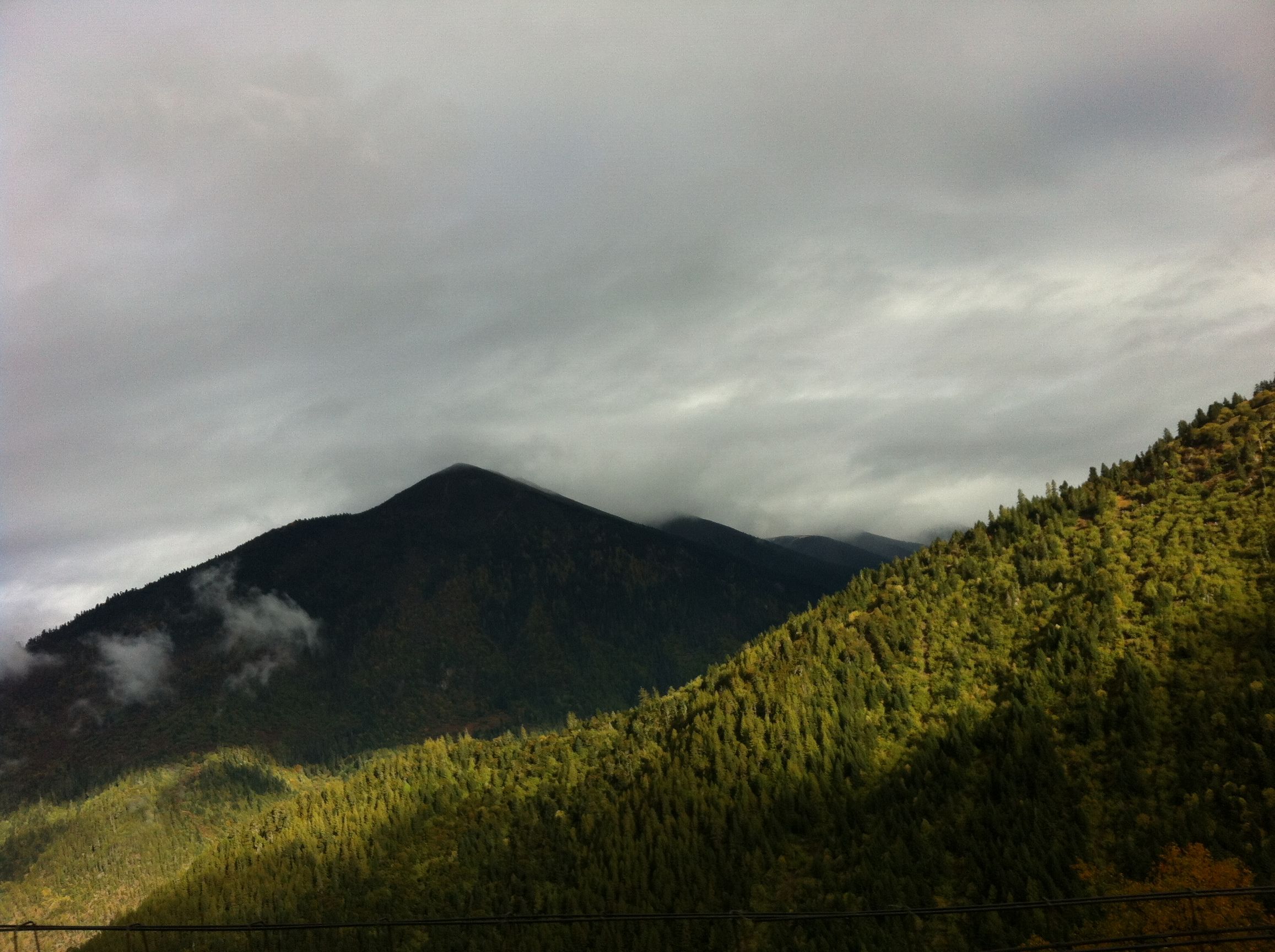 穿越色季拉山口吃到酸臭的牦牛奶渣（二）