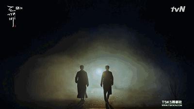 孤单的灿烂神鬼怪死鬼cp,孤单又灿烂的神鬼怪细节分析