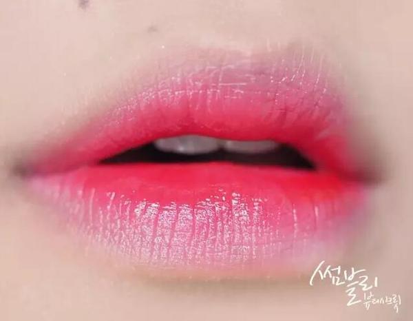 韩国唇釉爆款榜透明,韩国美妆热销唇釉