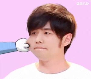 刘烨和陈伟霆视频,戏里戏外造型反差大的明星