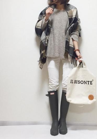 博主｜冬天围巾买了不会搭看看这位博主怎么把围巾搭配好