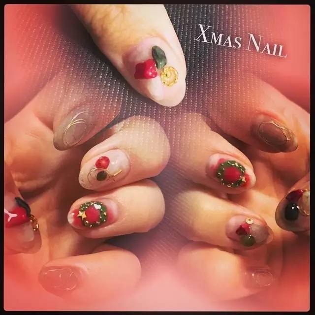 适合圣诞节的美甲你学会了吗,圣诞款美甲来啦简单的法式风
