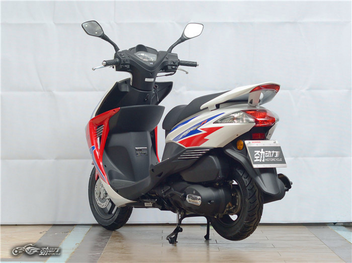 经得起考验的几款车型,万元内200cc巡航大踏板车推荐