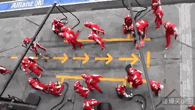 逗逼先僧：讽刺那些老发自拍瞎逼逼的女神，搞笑图片合集22