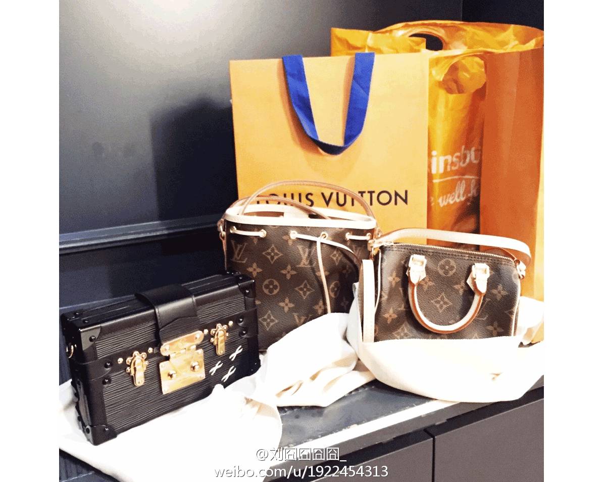 粉丝来信｜你今年买得最开心的一个包是？