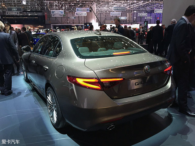 2017年必火的车,最受欢迎的十款经济型轿车