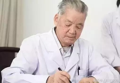 2022年医生个人述职结束语,医生2020年终个人工作总结范文