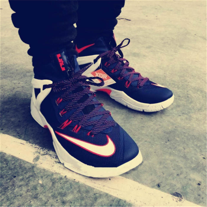 抢篮板的好球鞋,打篮球该如何挑选适合的球鞋