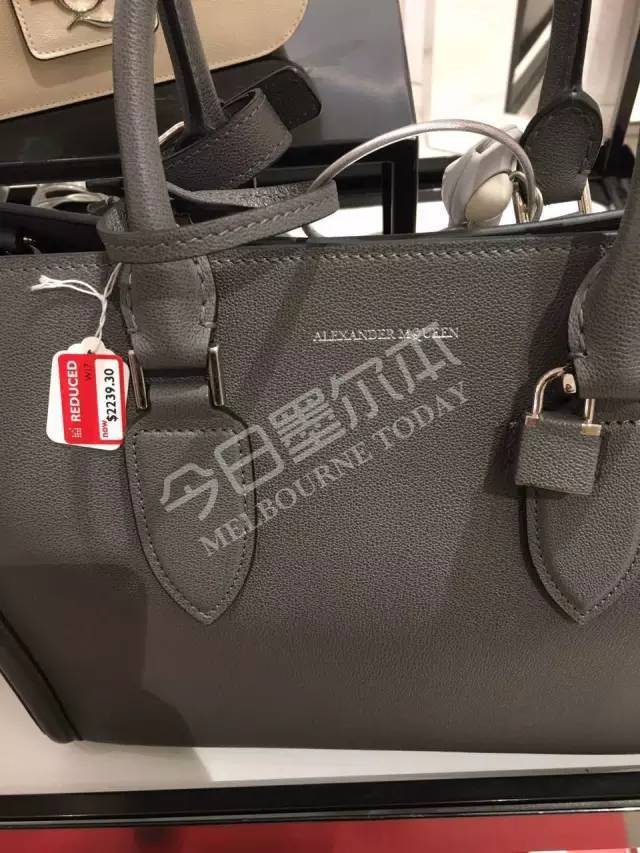 墨市BoxingDay现场:蔻驰5折!兰蔻YSL7折