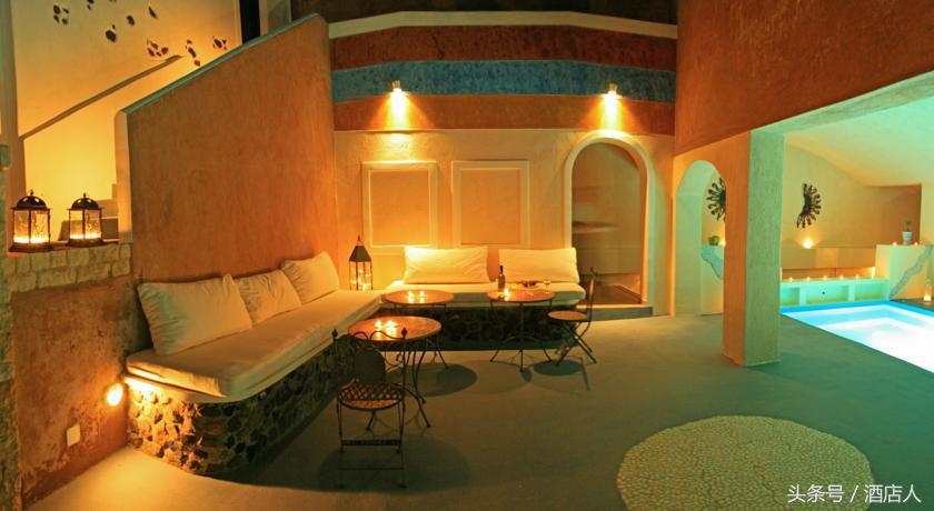 爱琴海圣托里尼的房间价格,希腊爱琴海圣托里尼洞穴酒店推荐