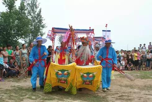 我叫义县,这是我的简历!