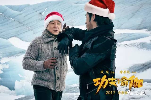 功夫瑜伽成龙和蛇,功夫瑜伽成龙带着狮子飙车