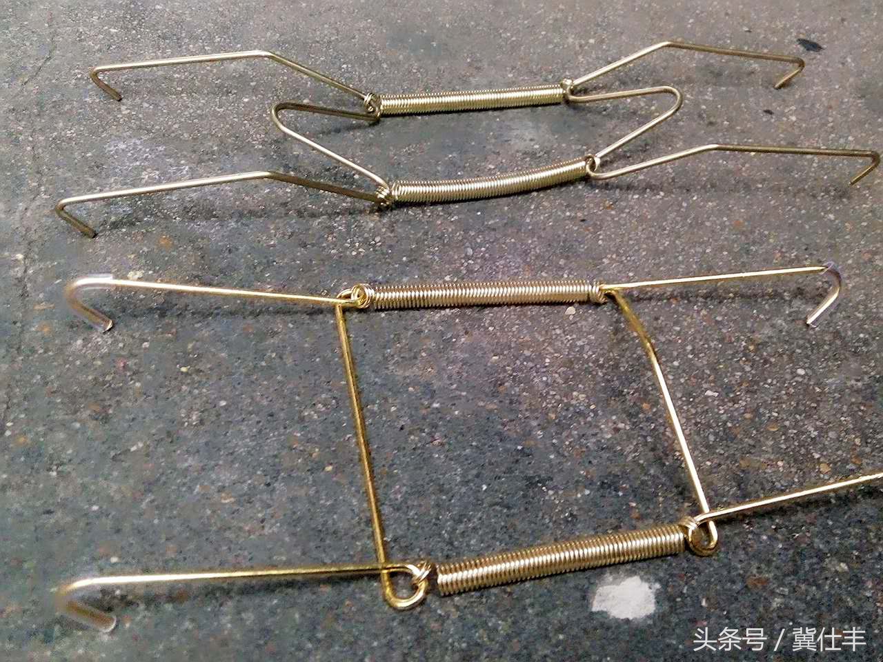 墙上挂盘子有什么寓意,墙上挂盘子怎么挂