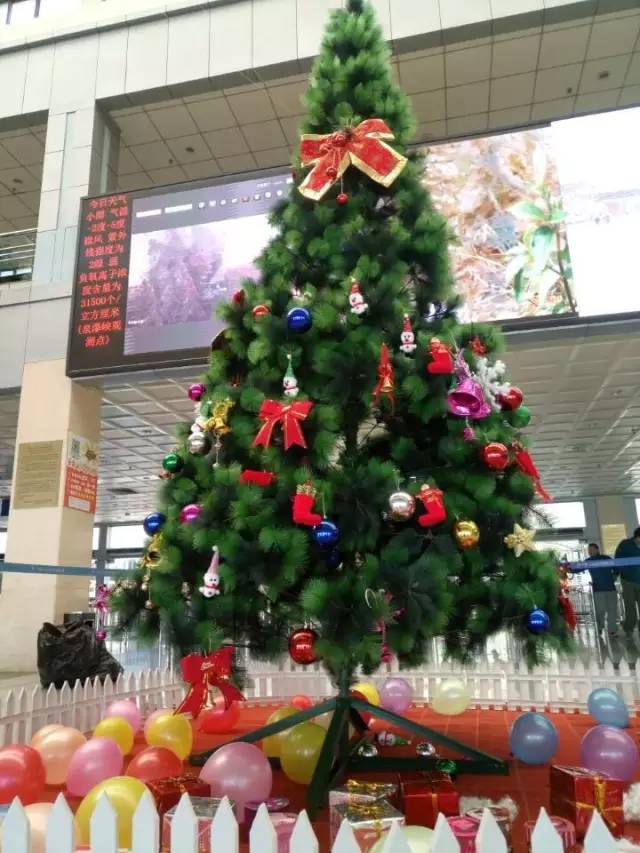 周末恰逢圣诞，去这些好玩的地方就对了！