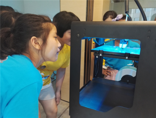 瞧，教育导报记者镜头下的2016！