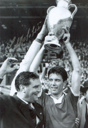 世界足坛最佳阵容马尔蒂尼,足坛史上十大最强左后卫马尔蒂尼