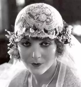 自体脂肪丰嘴唇,什么年龄的人适合做自体脂肪丰唇