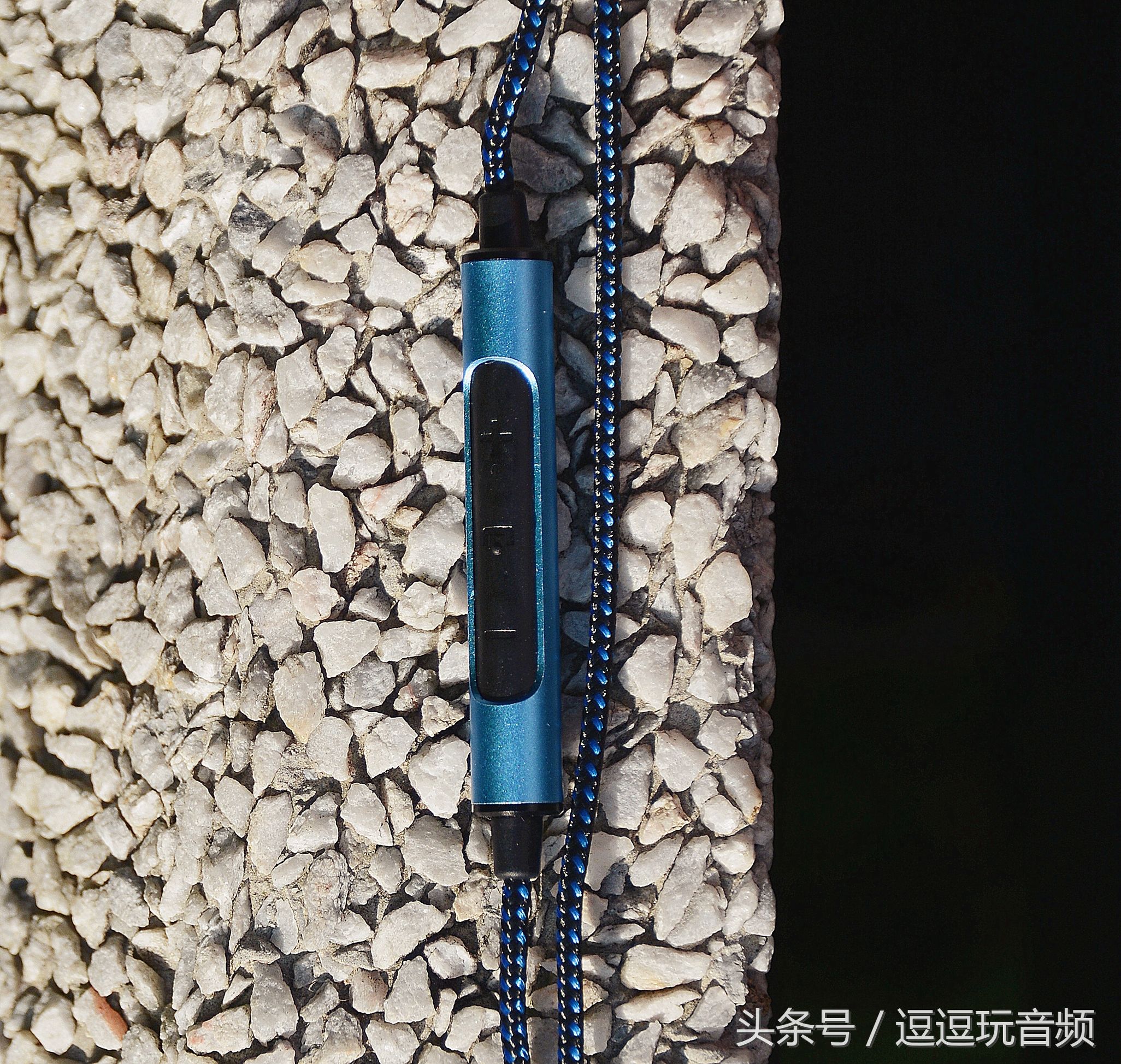 不让有线束缚运动的无限——声美ST80运动耳塞评测