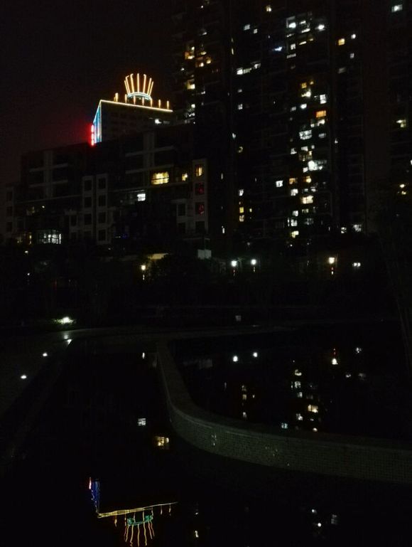 记得它么,海思处理器的首款——华为荣耀四核爱享版开箱