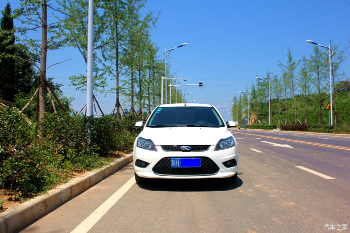 福克斯1.8l手动驾驶体验,经典福克斯1.8用车感受