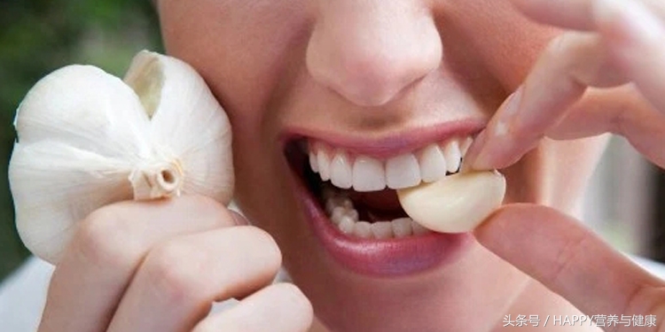 吃大蒜以后怎么消除蒜味,吃完大蒜第二天怎么去除蒜味