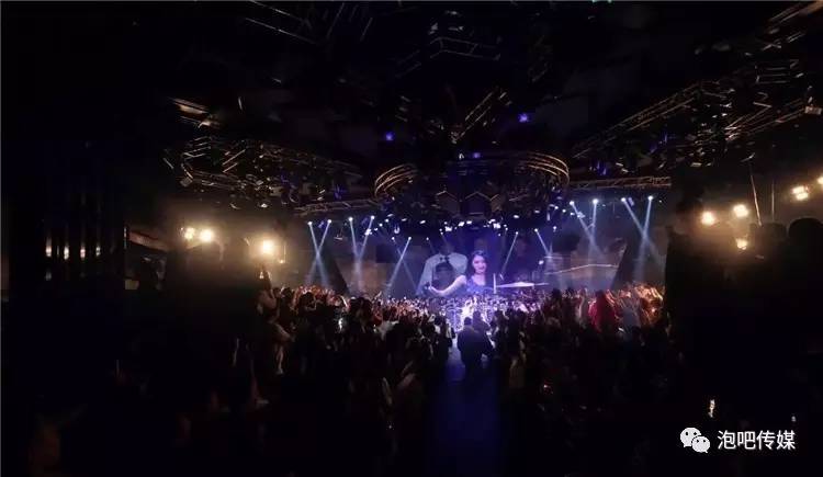 鏉窞clubqueen鐨囧悗,鏉窞閰掑惂鐨囧悗閰掑惂