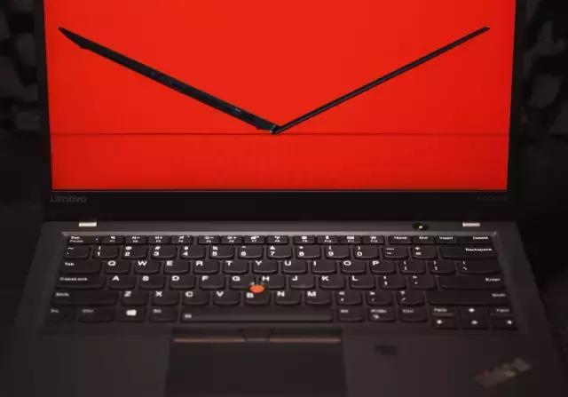 x1carbon 2017新机 (x1 carbon 2018深度评测游戏)