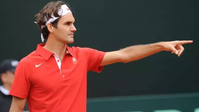 费德勒球衣演变,费德勒发型