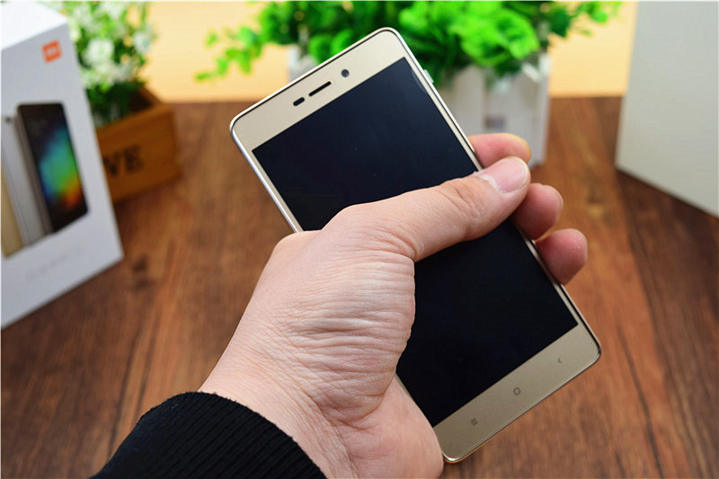 小米最新款性价比高手机,小米新款性价比超高的手机