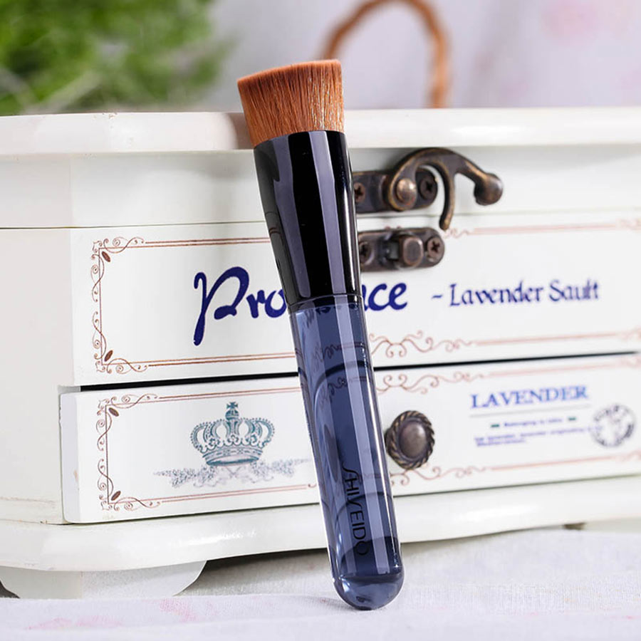 拒绝显老妆容,怎样不晕妆技巧