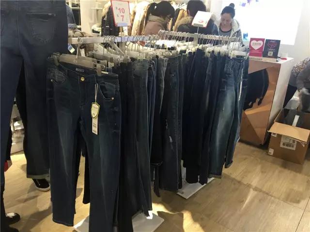 全场商品打折特价除外,全场商品降价清仓