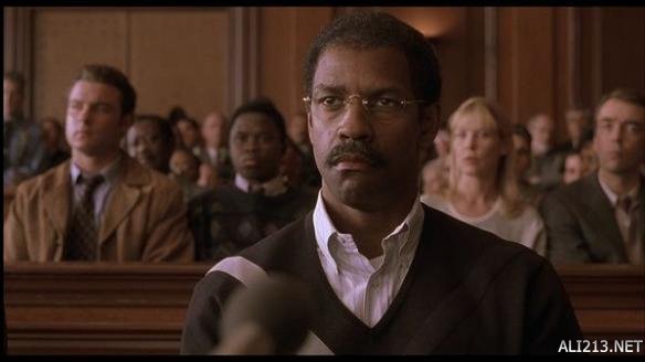 让人热血沸腾的十部必看战争电影,必看的10部励志体育电影