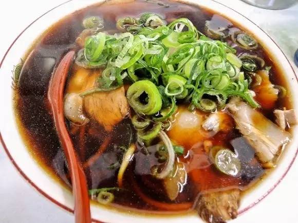 你真的了解博洛尼吗,你真的了解麻辣烫吗