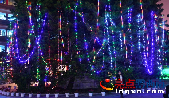 兴义八中跨年篝火晚会准备,兴义万峰林过年篝火晚会