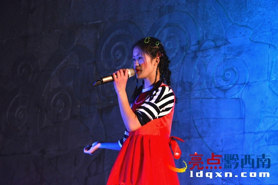 兴义八中跨年篝火晚会准备,兴义万峰林过年篝火晚会