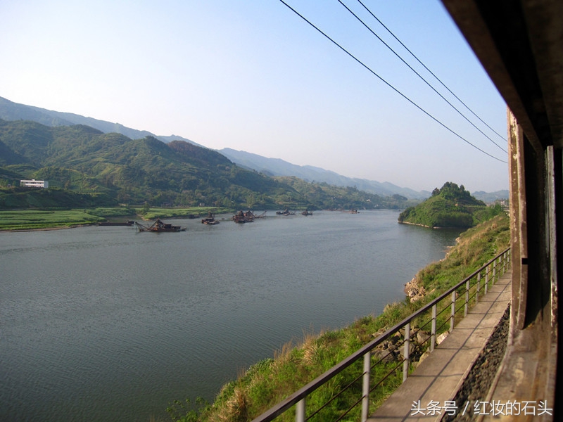 坐火车乐趣,坐火车卧铺的乐趣