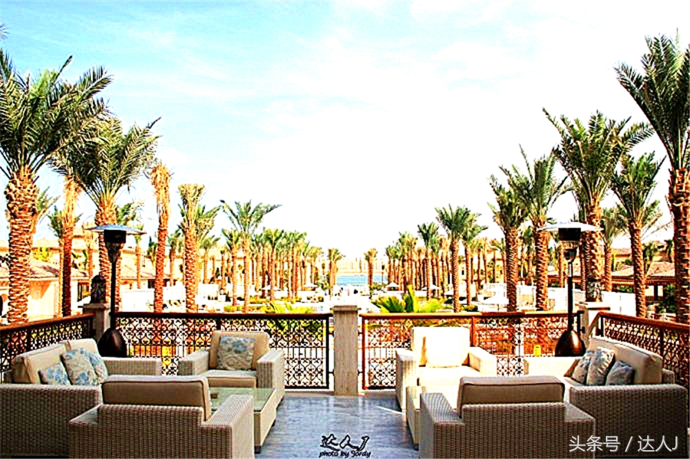 沙漠上的超级绿洲迪拜,迪拜沙漠上的奢华之都