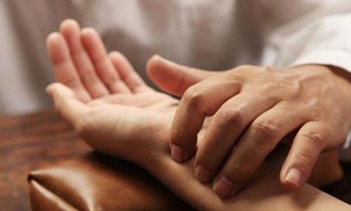 湿气重有哪些表现怎么祛除湿气,身体有湿气如何祛除湿气