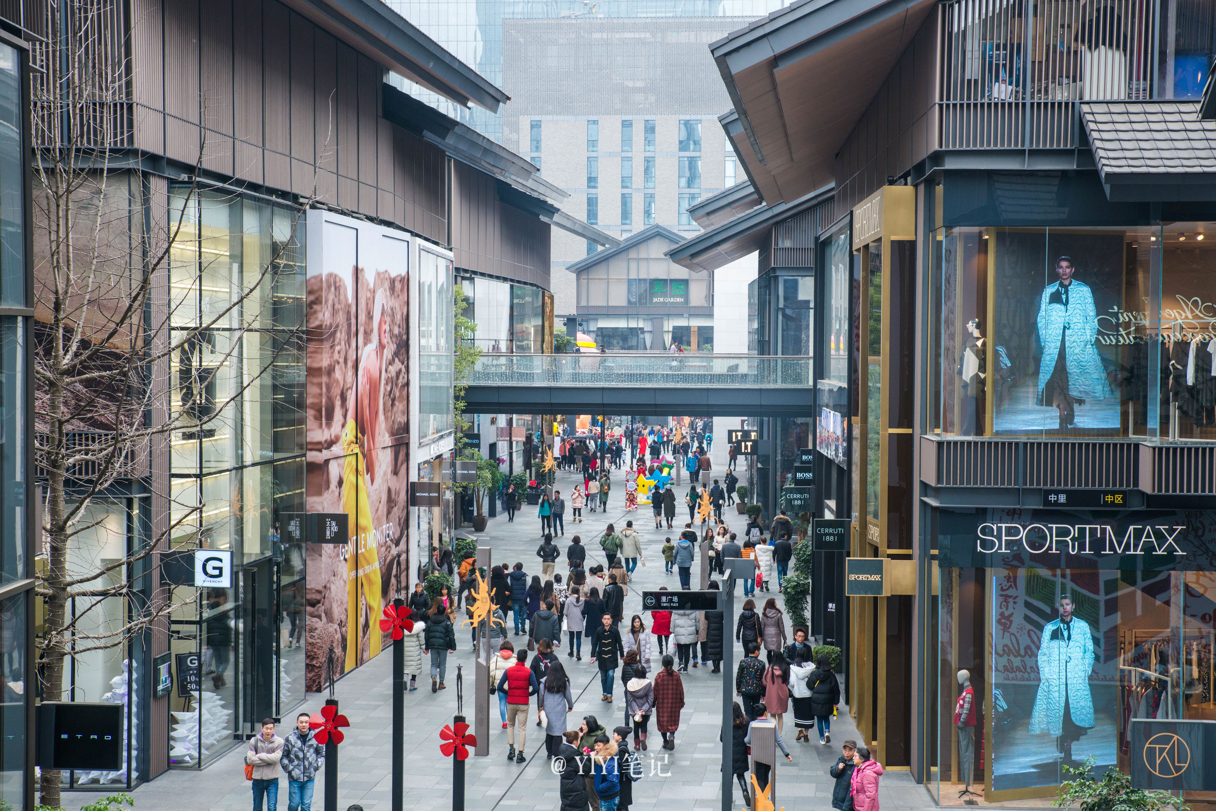 雾霾下成都,雾霾下的成都