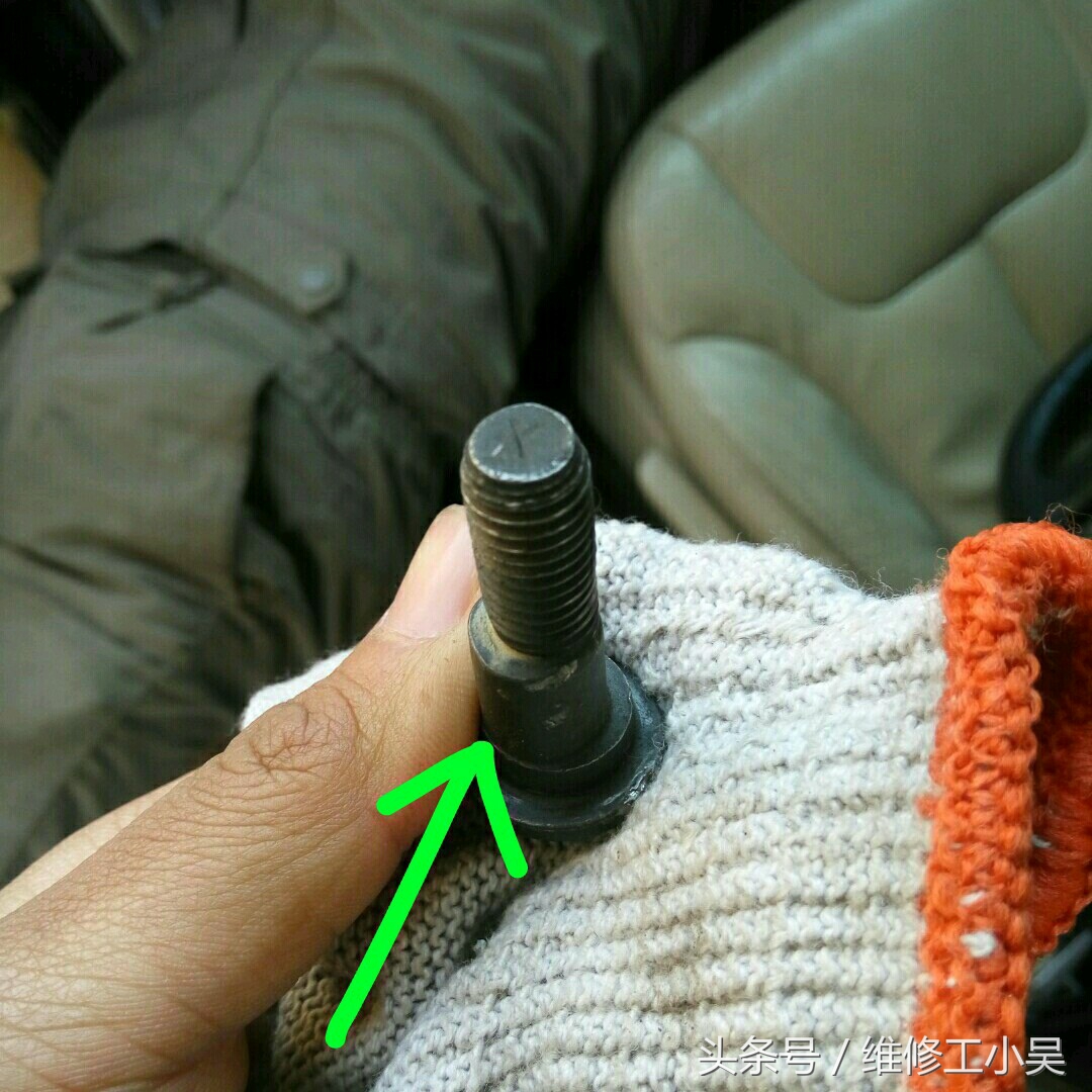 二十多万公里的*萨特帕**方向机出问题了，只能更换新的，不能维修！