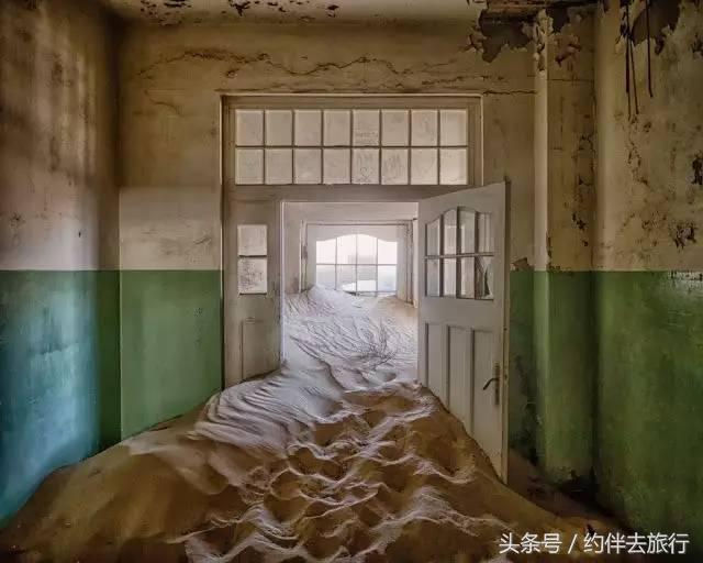 世界尽头与冷酷仙境如何阅读,纳米比亚黑暗天空