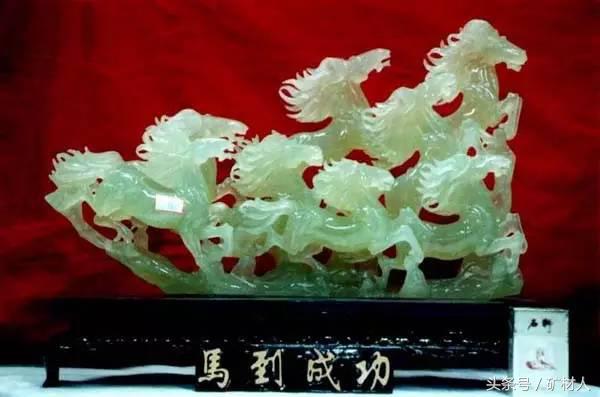 世界上最美的翡翠图片,世界上最美的玉石图片