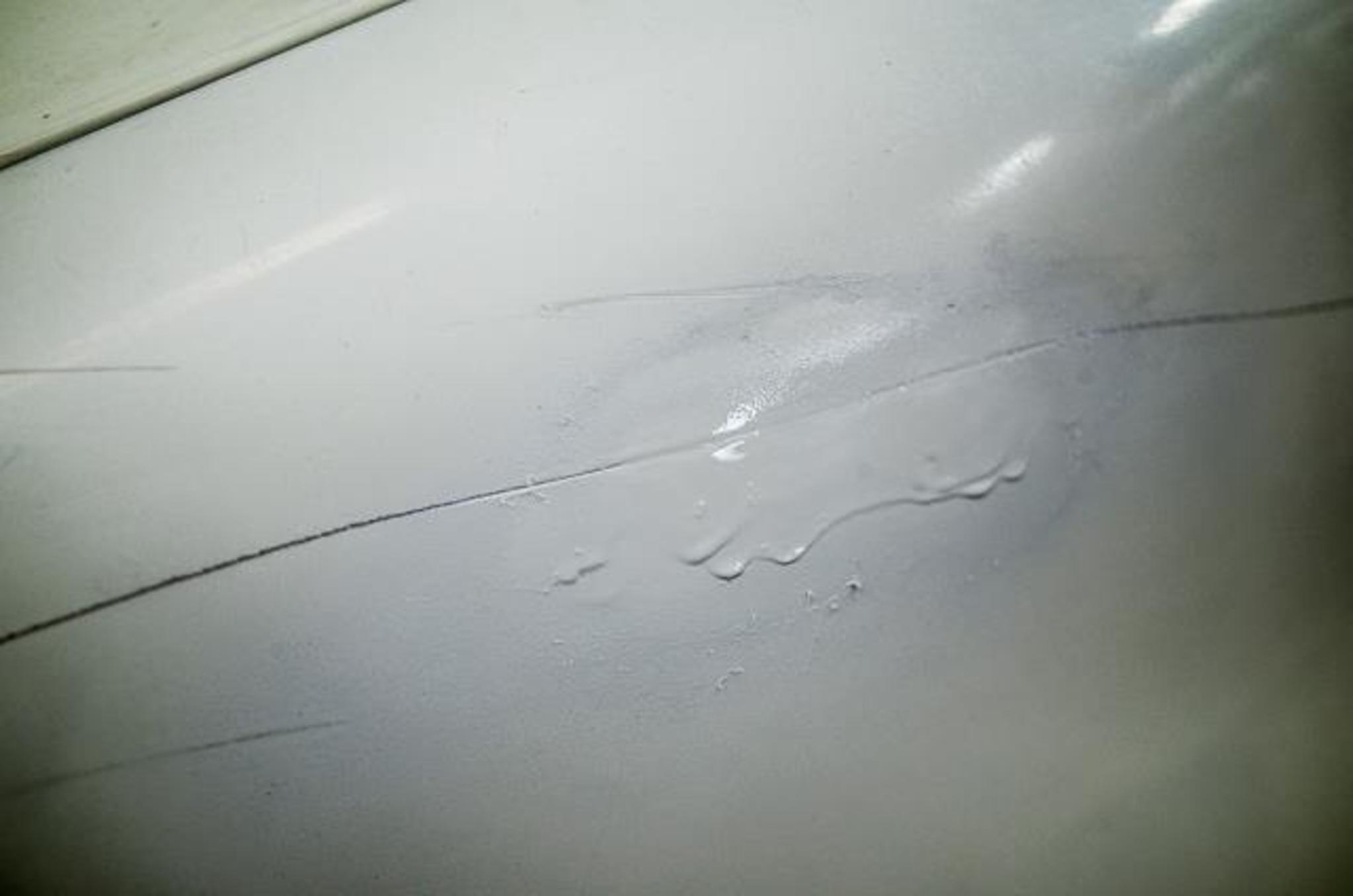 车划痕快速修复方法,车划痕自己修复小妙招