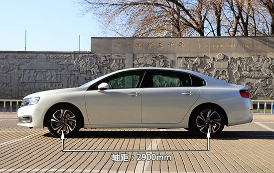 试驾新一代雪铁龙c6,2017年雪铁龙c6旗舰测评