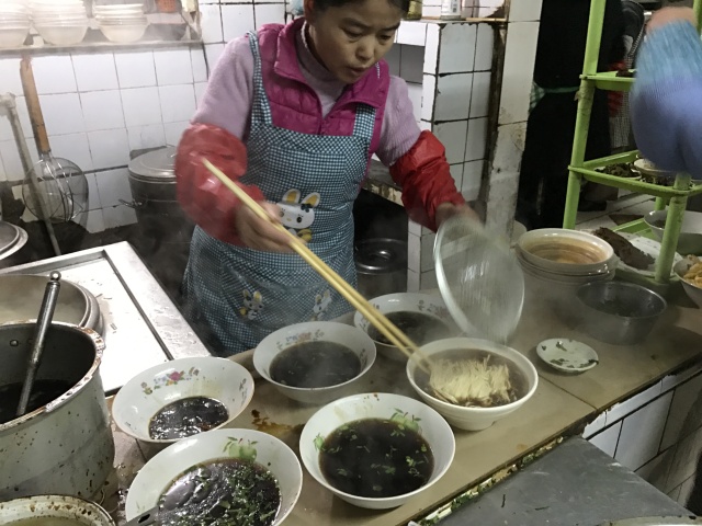 据说，这是雨花最有味道的路！