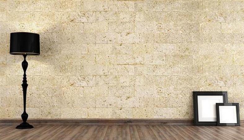 老房子潮湿墙皮脱落发霉,墙皮脱落发霉什么原因