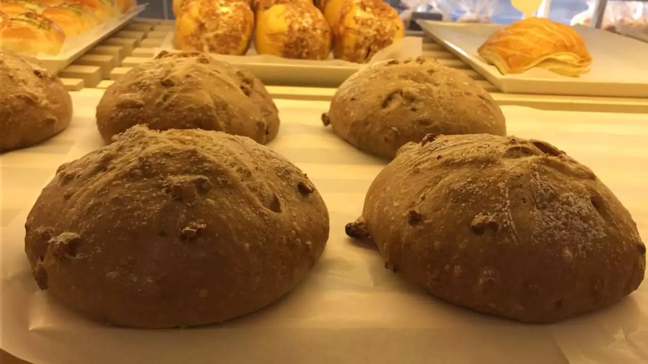 宜兴最好的事是我们一起牵手去等待一炉“面包好了”！