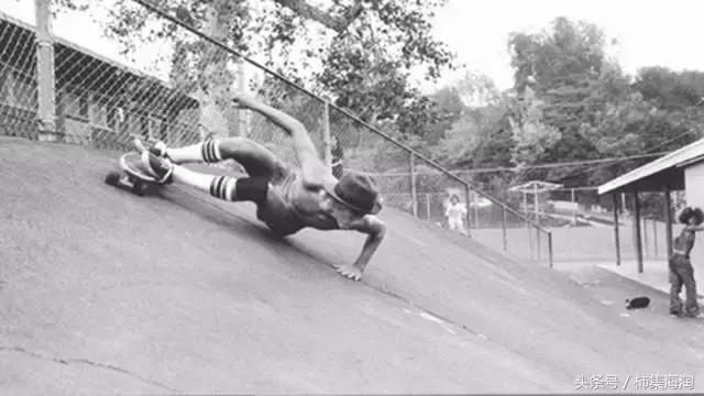 vans潮人的标配经典中的经典,让你购买后绝不后悔的几双vans